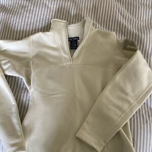 Arc’teryx women’s fleece top large